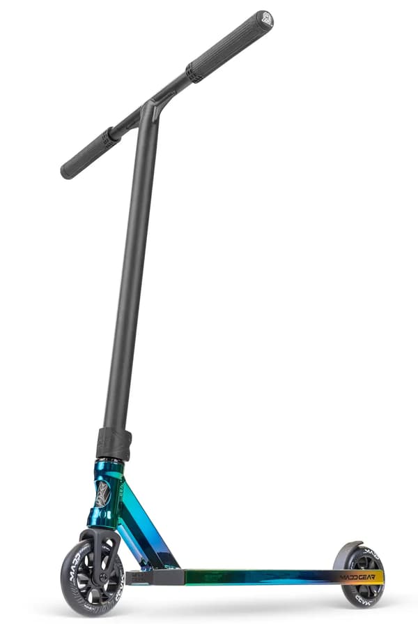 Madd Gear MG6 Kinetic Trick Scooter | Neochrome Sort