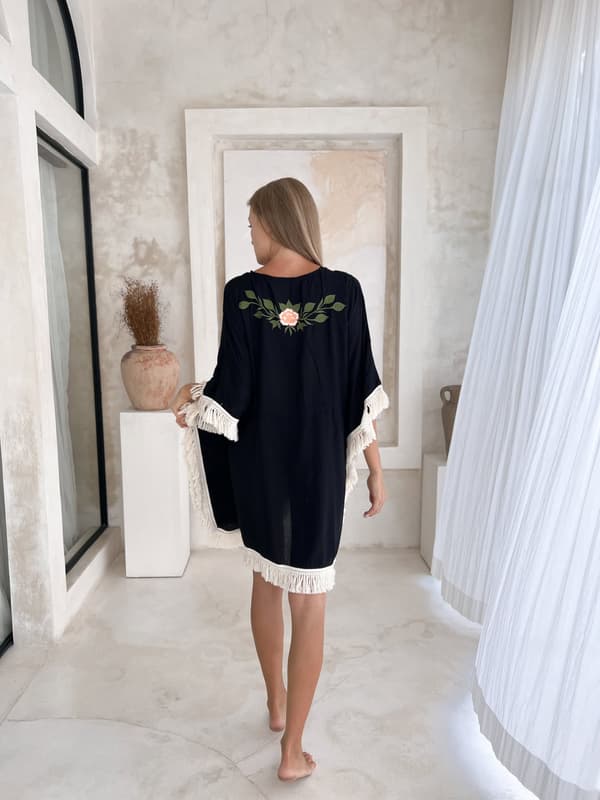 BADSARONG MIA KORT SVART