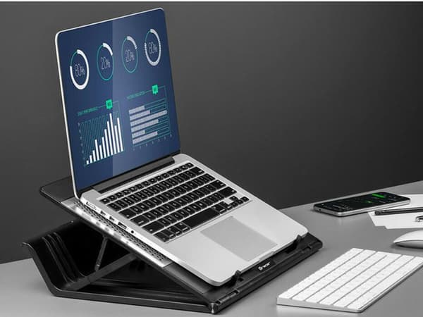Tracer Officer laptopstativ til 17 tommer
