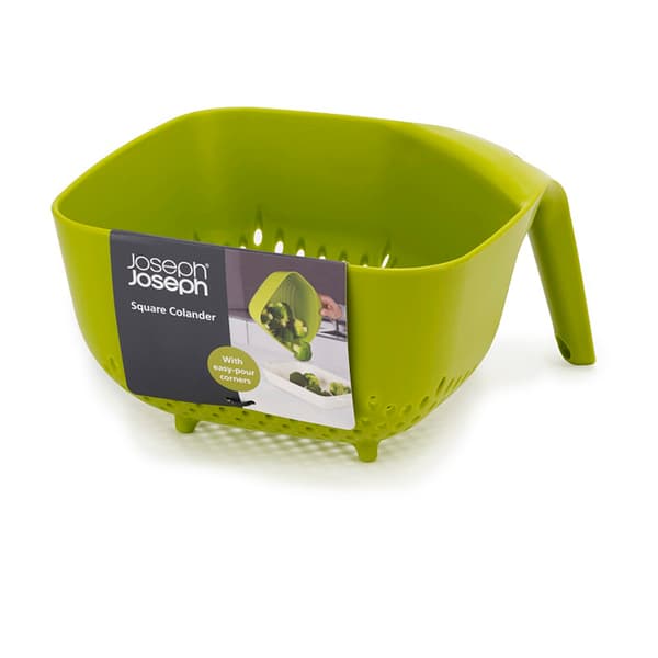 Joseph Joseph Colander kahvalla ja jaloilla