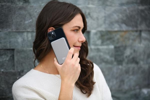 Varavirtalähde ISY ITP-5000 5000mAh läpinäkyvä