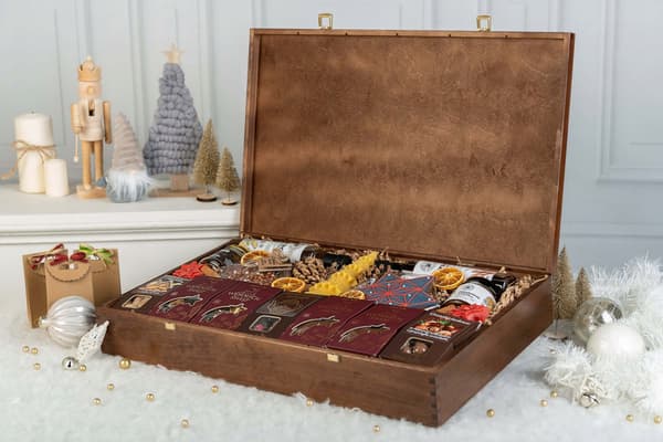 Stor presentlåda set 16 produkter present för julen premium