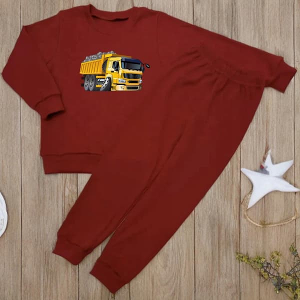 BARNPYJAMAS 122 för POJKAR 100% bomull TIPPER-tryck vinröd