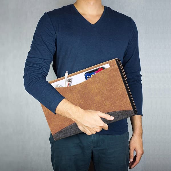 BRUN LUKKET ETUI TIL SAMSUNG GALAXY TAB A7 10.4'