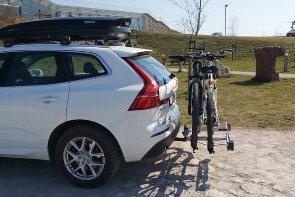 Amos TYTAN 2 PLUS cykelplattform för 2 cyklar