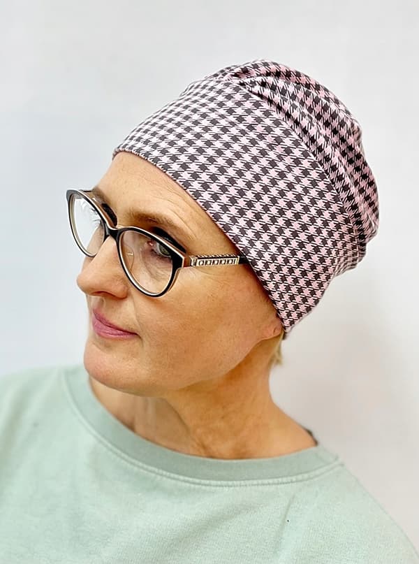 Jasmina houndstooth turban, en bomuldshue med flæser, også efter kemoterapi