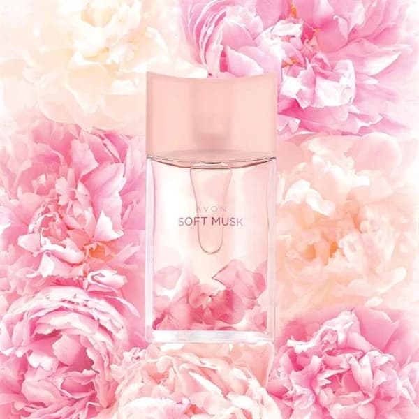 Avon - Soft Musk Refresh vessavesi 50ml