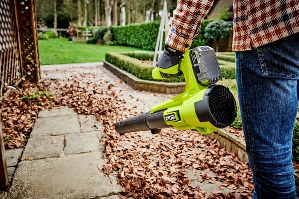 RYOBI Blåsare 18V
