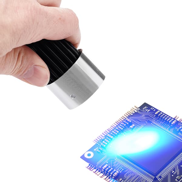 UV-lampe til hærdning af USB-loddemaske