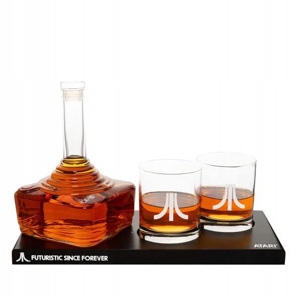 ATARI 3D-set: 750 ml karaff + 2 300 ml glas för whisky/bourbon