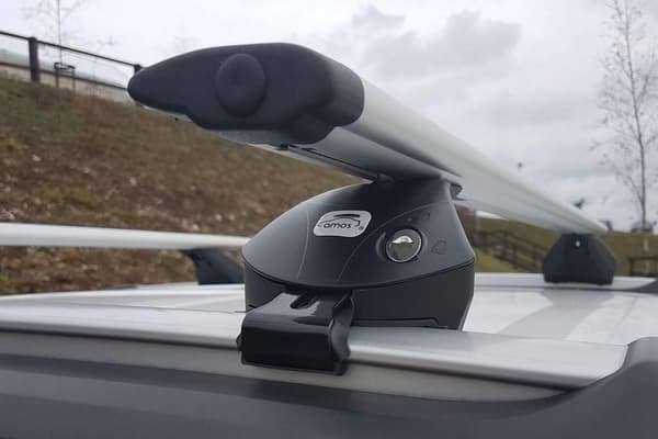 Subaru XV e-Boxerin kattoteline; SUV 5D vuosimalli 2019-