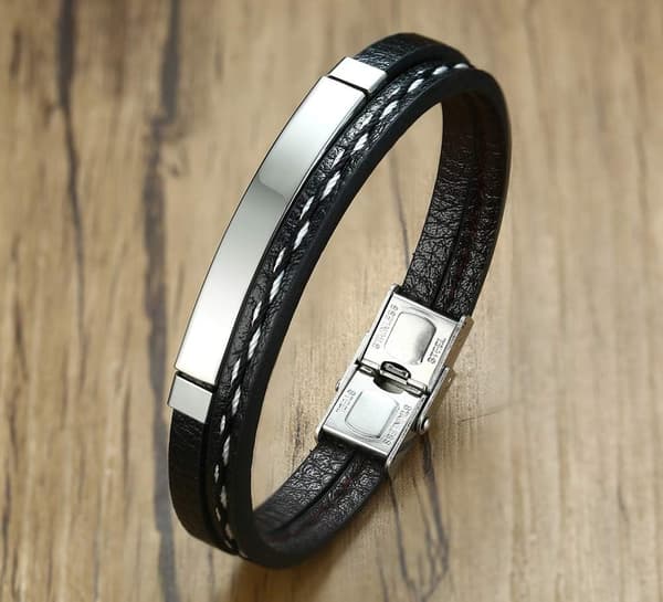 LÄDERARMBAND FÖR HERR GRAVERAT 'PAPA ICH LIEBE DICH'
