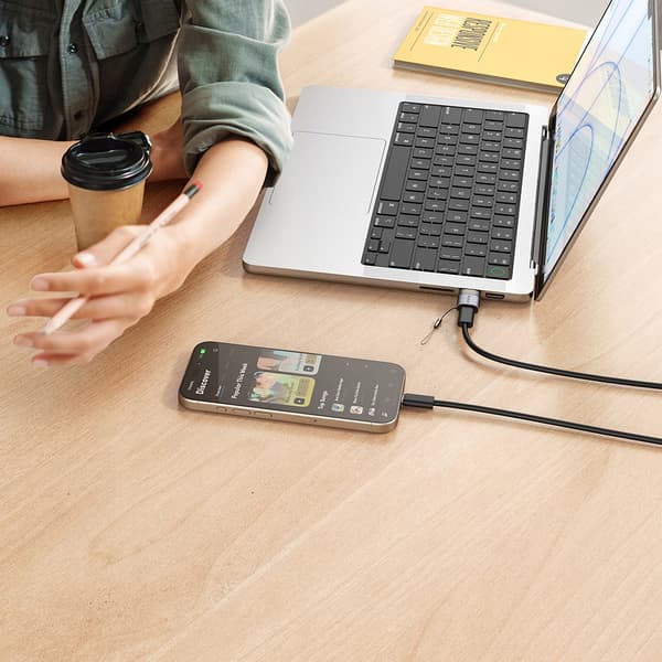 MCDODO ADAPTER USB-A 3.0 TILL USB-C TILL USB TYP C 3A 5GB OTG LED