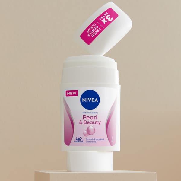 092454 Nivea Perle & Skønhed Antiperspirant stift 50ml