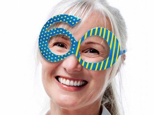 60-vuotissyntymäpäiväjuhlien lasit