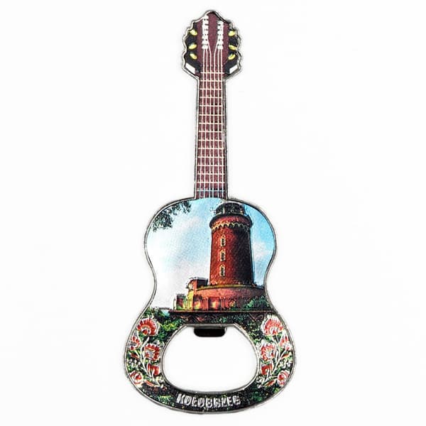 Kylskåpsmagnet gitarr Kołobrzeg fyr