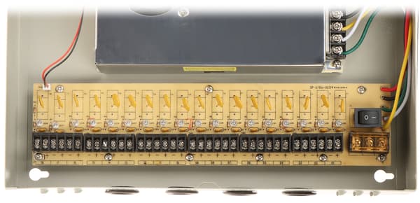 HAKKURITEHOLÄHDE 12V/21A/PA18