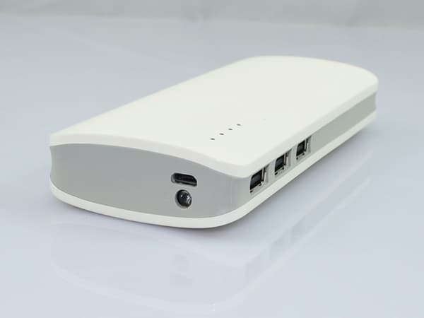 powerbank 10000MAH 3USB (100)