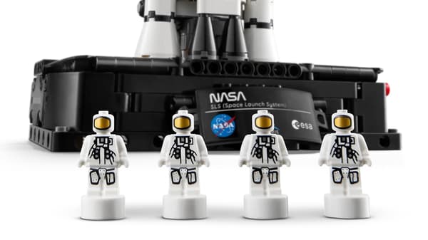 LEGO Technic 42221 Raketti NASA Artemis