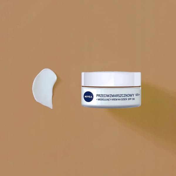 NIVEA Antirynkad och modellerende dagkräm SPF 30 65+ 50 ml