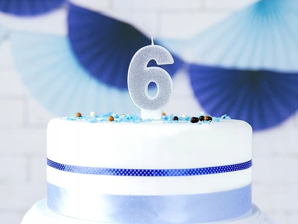 Numero 6 kynttilä hopeaa, 1 kpl.