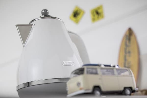 DE LONGHI CTOC 2103.W Icona Capitals leivänpaahdin