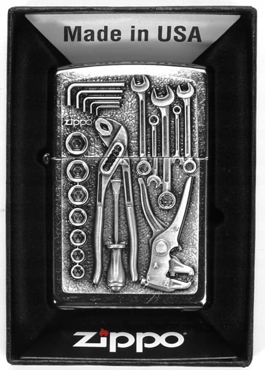 ZIPPO Sytyttimen TOOL BOX Lahjasetti nro 2