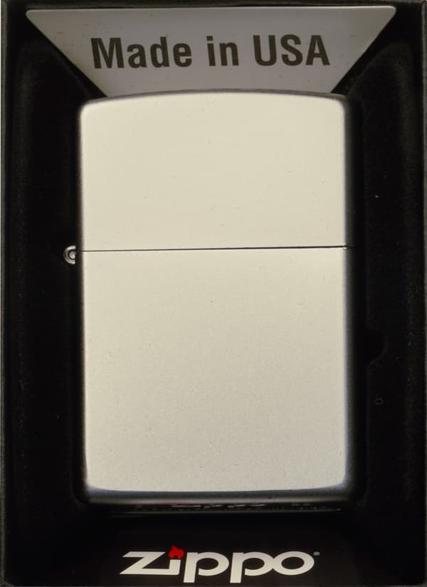 ZIPPO Lighter SATIN CHROME Gavesæt nr. 3