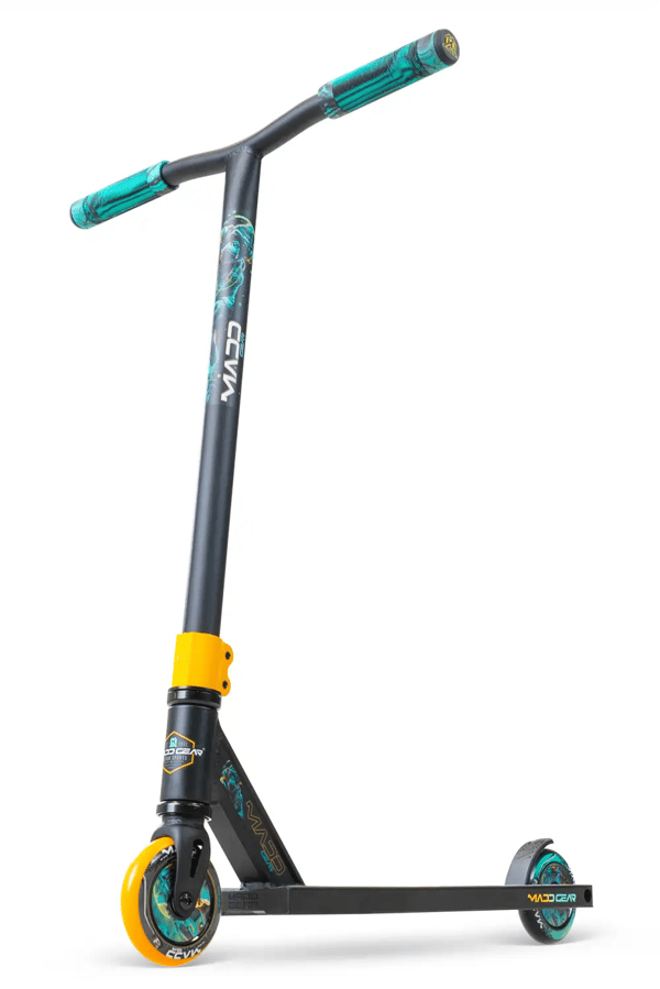 Madd Gear MG2 Obsidian Trick Scooter | DJ Rilla
