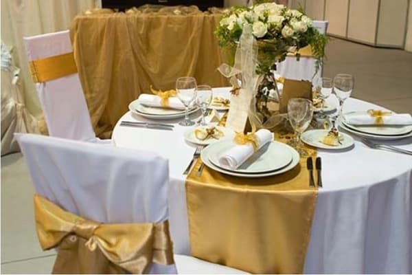 Glat satin, guld, 36 cm x 9 m, 1 stk.
