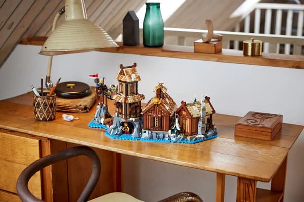 LEGO Ideas 21343 Vikingelandsby, 2103 dele