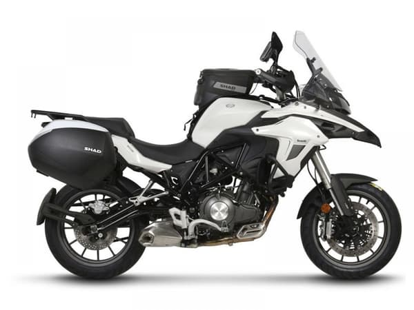Shad 3-delad sidoväska för Benelli TRK 502 500 ABS
