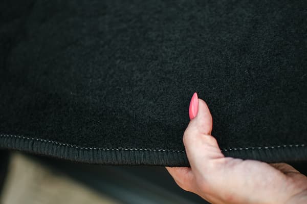 Veluurimatot perus mustat BMW 3 E93 cabrio (2004-2011)