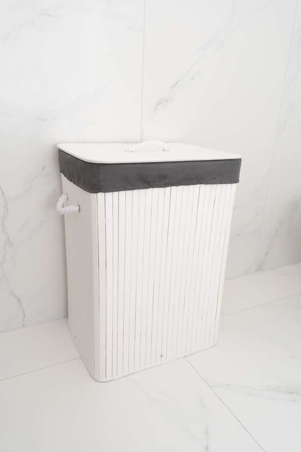 Bambu tvättkorg med lock 80L vit och grå