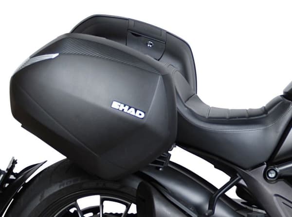 Shad 3p sidekasseholder til Ducati Diavel