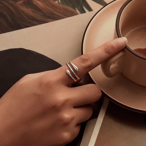 Elegant silverring som flätar om fingret, silver 925