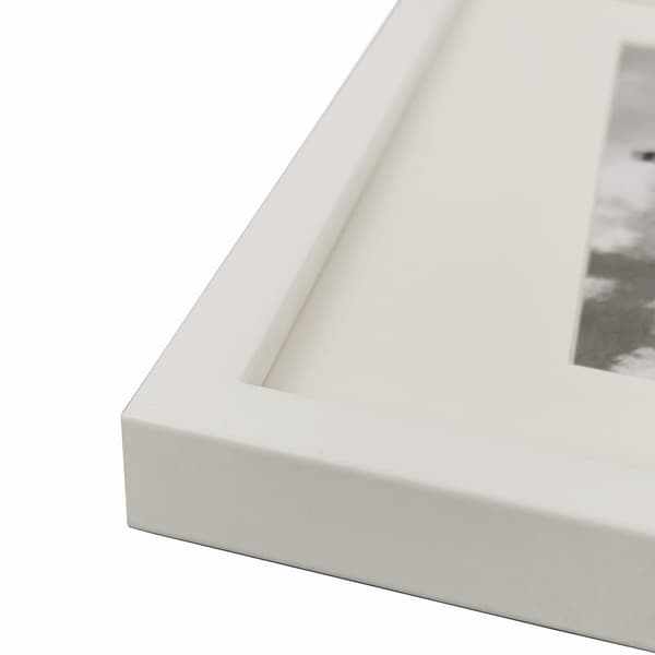 Set med 2 fotoramar Basic 28x35 med passepartout 20x25 vit ram