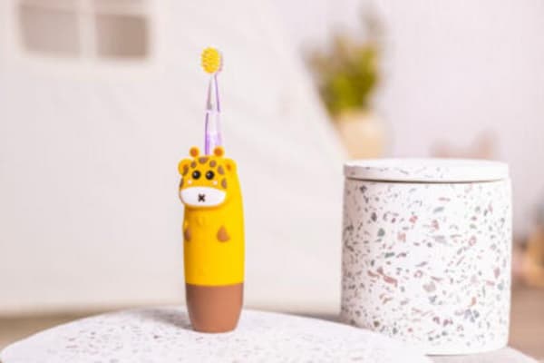Sonisk tandborste INNOGIO GioGiraffe gul Gio-450