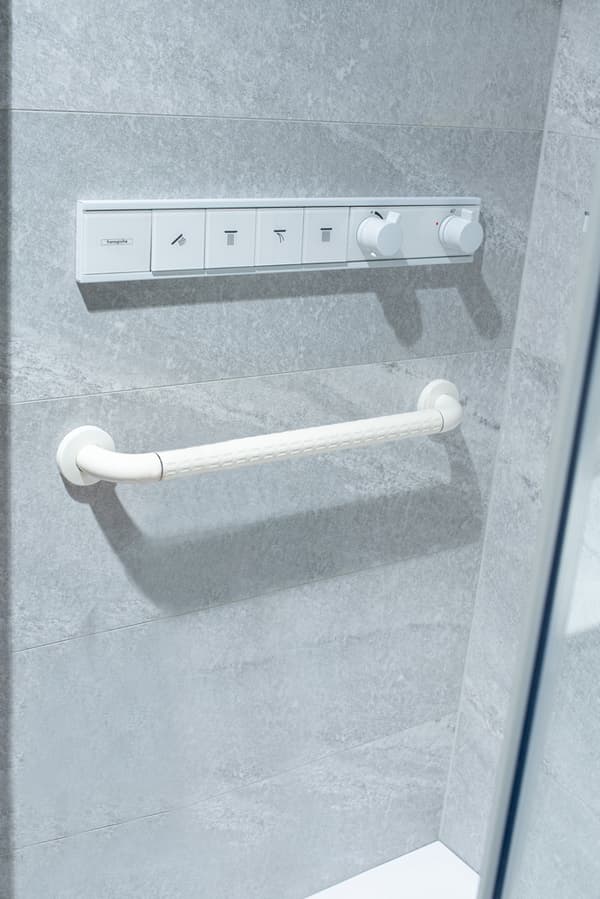 Lige badeværelsesgreb (L) AWD INTERIOR 1415 hvid