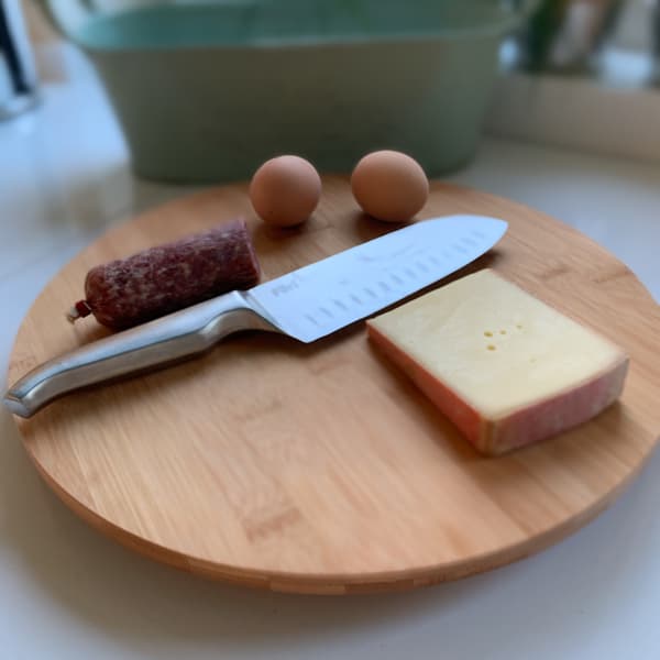 Roterande pizzaskärbräda i bambu, runt tårtfat, 30 cm