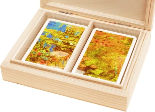 PIATNIK MONET LILIE Pelikortit puulaatikossa
