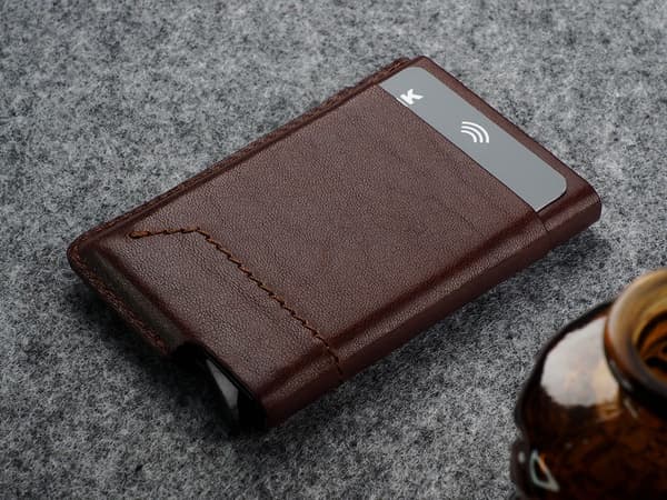 GOBI-lompakko kasviparkitusta nahasta, Nomad Brown