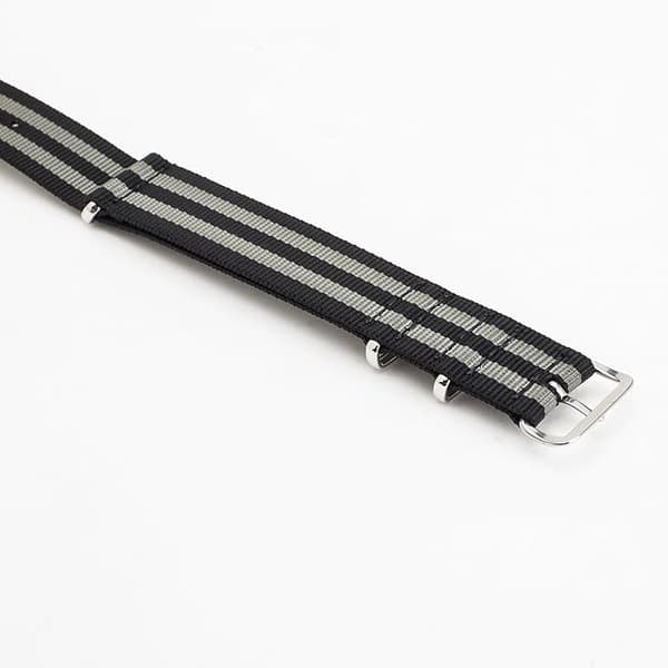 SORT-GRÅ NATO NYLON UNIVERSAL URREM SØLV SPÆNDE 20MM