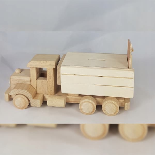 Trä sparbössa TIR-lastbil leksak barn