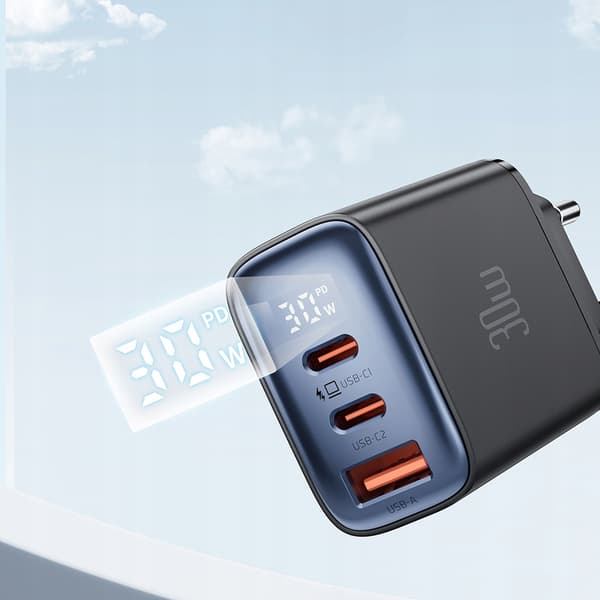 MCDODO SNABB VÄGGLADDARE FÖR IPHONE 2XUSB-C 1XUSB PD 30W LED-MÄTARE