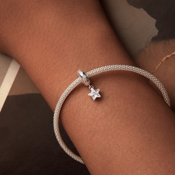 Kimalteleva kristalli tähti hopeinen riipus