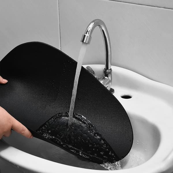 8 kpl TRIVAL BLACK -pöytäliinoja