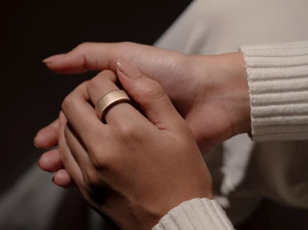 Smartring ULTRAHUMAN Ring Air Storlek 13 Borstad Roséguld