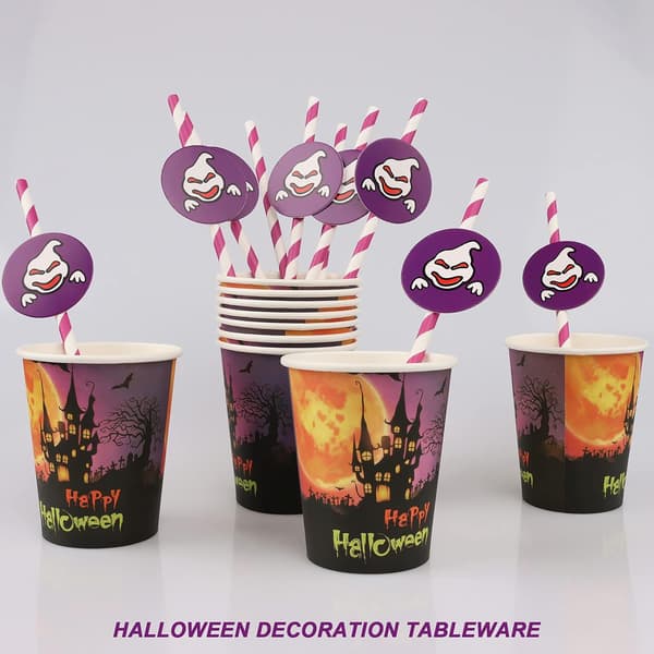 HALLOWEEN-FESTSERVISSET TALLRIKAR MUGGAR SURROG DUK 52e