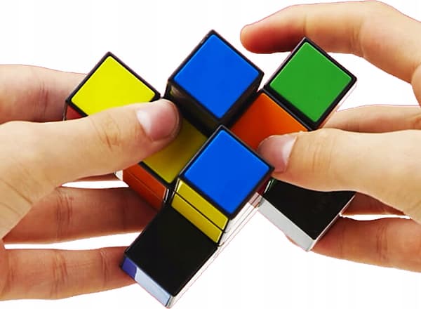 Rubiks kub 2x2x4